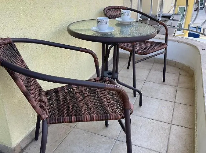 бриз 16 Апартамент